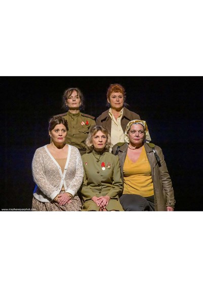 Photo 3 de La guerre n'a pas un visage de femme