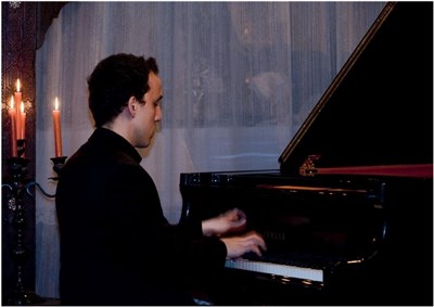 Photo 2 de Chopin / Satie (piano)