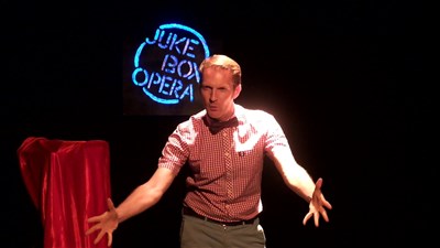 Photo 1 de The Jukebox Opera