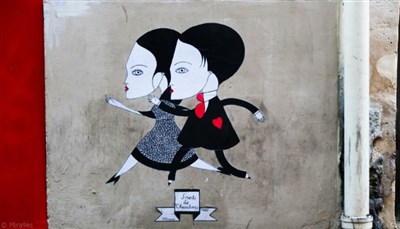 Photo 2 de Visite guidée : street art, que murmurent les murs ? | par Cariboo