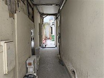 Photo 2 de Les cours des miracles | par Pierre-Yves Jaslet