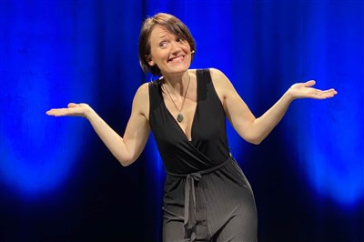 Photo 4 de Corinne Patès dans Faites des enfants ! Qu'ils disaient...