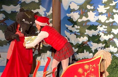 Photo 3 de Lily et le traîneau du Père Noël