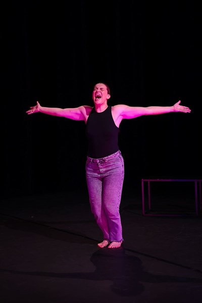 Photo 4 de Antigone