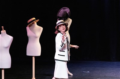 Photo 2 de Mademoiselle Gabrielle Chanel