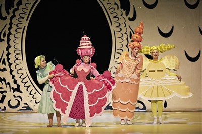 Photo 2 de Les contes de Perrault
