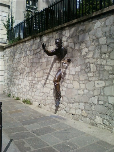 Le Passe-Muraille