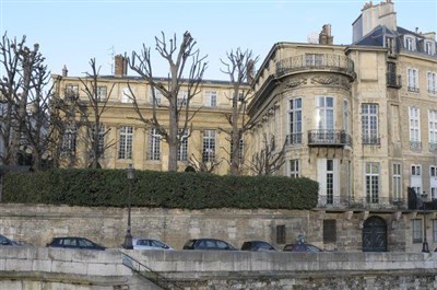Photo 4 de Visite guidée avec un architecte, Les Iles de Paris : Histoire et Architecture | par Alex
