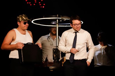 Photo 3 de TIME - Le show d'improvisation explosif