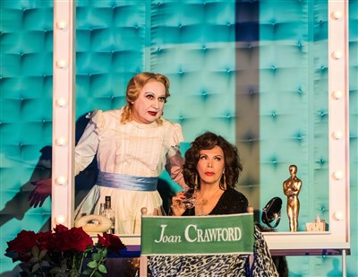 Photo 2 de Qu'est-il arrive a Bette Davis et Joan Crawford ? | avec Michel Fau et Amanda Lear