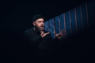 Photo 4 de Yann Marguet dans Exister, définition