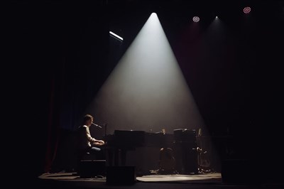 Photo 2 de Alexandre Deschamps en concert