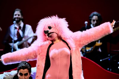 Photo 4 de Madame Pink