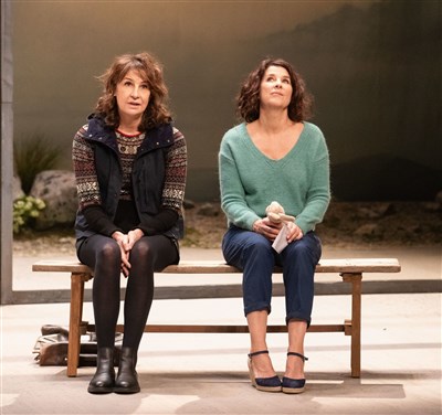 Photo 2 de Les Soeurs Bienaimé : avec Valérie Lemercier, Isabelle Gélinas et Patrick Catalifo | Dernière le 30 Avril