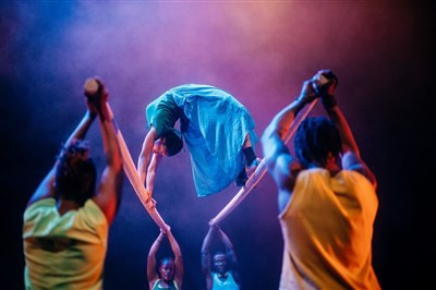 Photo 4 de Yongo Yely | par la compagnie Circus Baobab