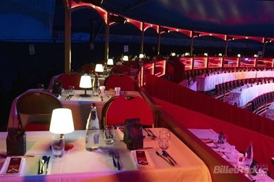Photo 3 de Dîner-spectacle au Cirque Arlette Gruss | Starsbourg
