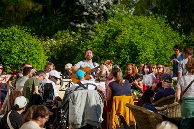 Photo 1 de Grand boeuf musical & sa controverse