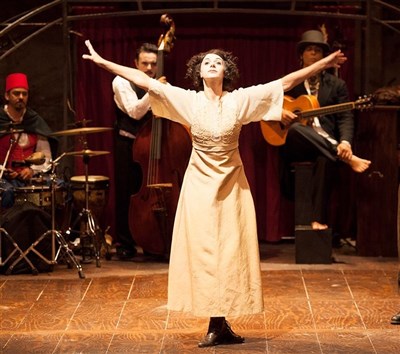 Photo 1 de Le cabaret Blanche