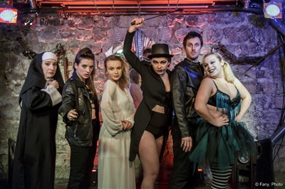 La troupe