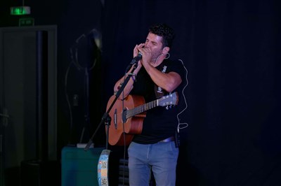 Photo 4 de Tom Tom : Quelques mots dans l'air