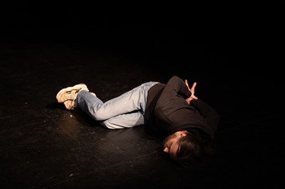 Photo 3 de Vania est vivant