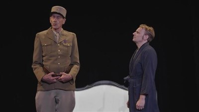 Photo 1 - De Gaulle - Macron