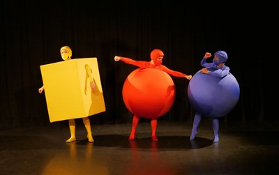 Rouge Bleu Jaune - Compagnie Les Globe Trottoirs