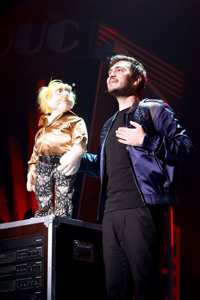 Photo 1 de Jeff Panacloc dans Adventure