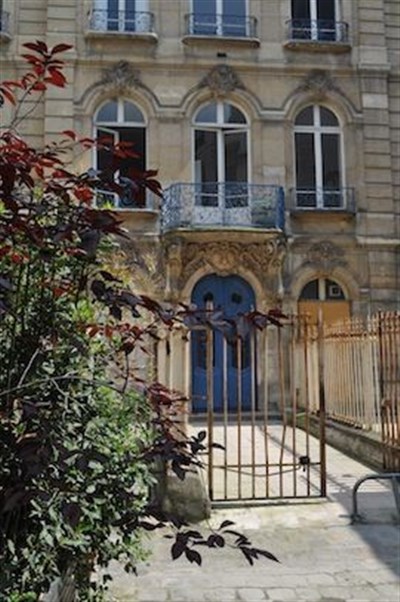 Photo 2 de Visite-guidée : Les cours des miracles | par Pierre-Yves Jaslet