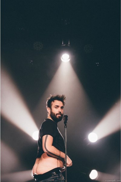 Photo 2 de Aymeric Lompret dans Tant pis