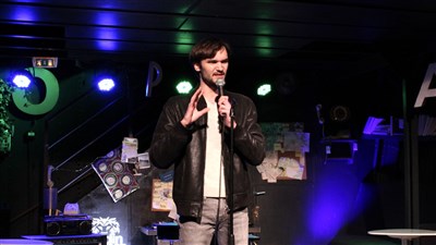 Photo 1 de Show Stand-Up et Projection des courts-métrages comiques (Festival de Nouvelle Comédie 2022)