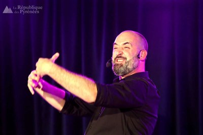 Photo 4 de Benoit Joubert dans Oh... Merde !