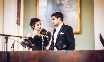 Photo 1 de Deux Hommes et une Femme