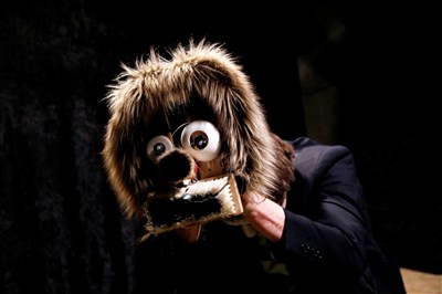 Photo 1 de Bogdan fait son Show ! dans Mime en Mi Mineur
