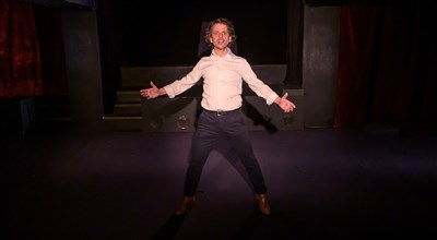Photo 2 de Maxime D'Aboville dans La révolution