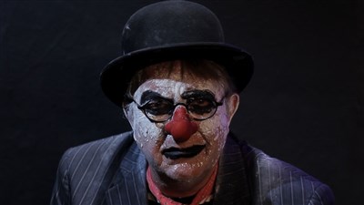 Photo 2 de Petit boulot pour vieux clown