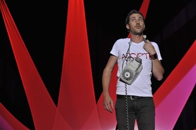 Photo 2 de Daniel Camus dans Adopte