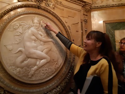 Photo 2 de Visite guidée : L'hôtel particulier de la marquise de Païva | Par Ludmila Golycheva