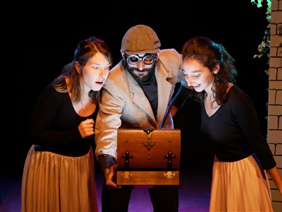 Photo 4 de La Fabuleuse Malle du Pays des Contes