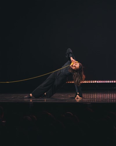 Photo 2 de Diane Segard dans Parades