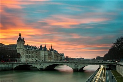 Photo 1 de Visite guidée : les fantômes et mystères de Paris | par Cariboo