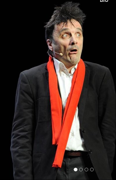 Photo 1 de Pierre Aucaigne dans En pleine crise