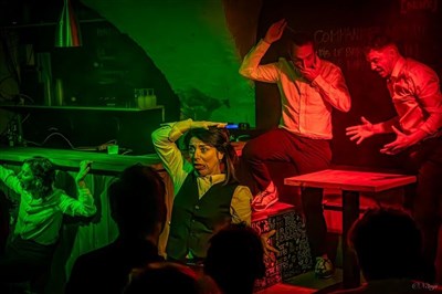 Photo 1 de Accoudés : Le rencard de l'impro