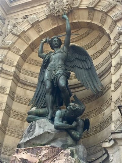 Photo 1 de Vagabonder dans Paris intra muros, sans y perdre son latin !