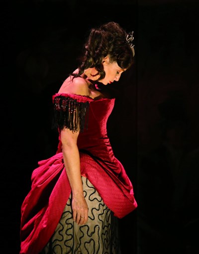 Nathalie Joly dans Café polisson