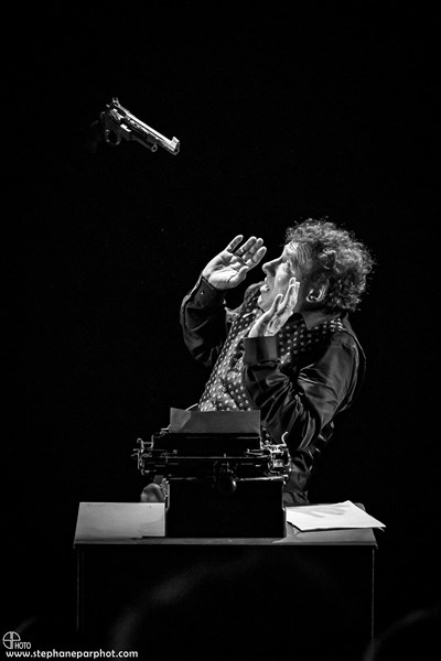 Photo 3 de Le Mystère de l'Homme Invisible