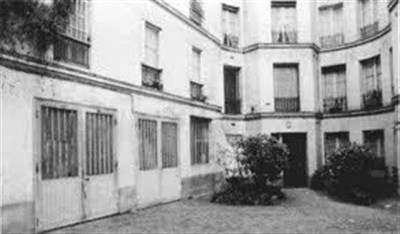 Photo 4 de Visite guidée : Montparnasse, de la Coupole aux Bains d'Odessa | par Pierre-Yves Jaslet