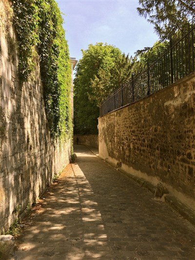 Photo 6 de Visite guidée : Art Nouveau, Art Déco, sur les traces de l'ancien village de Passy | par Guillaume Le Roux