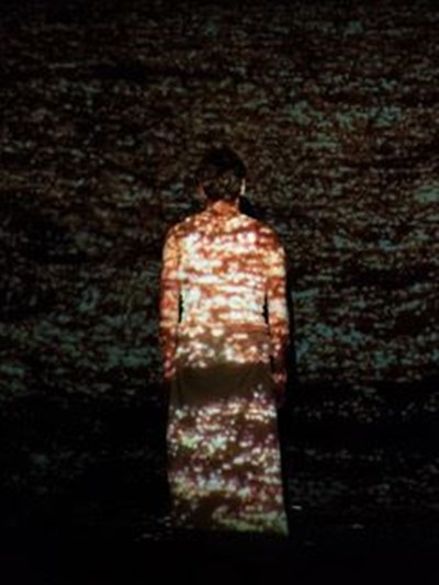 Photo 2 de Et pourtant c'est la veille de l'aurore