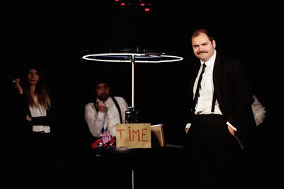 Photo 2 de TIME dans le spectacle d'improvisation explosif !
